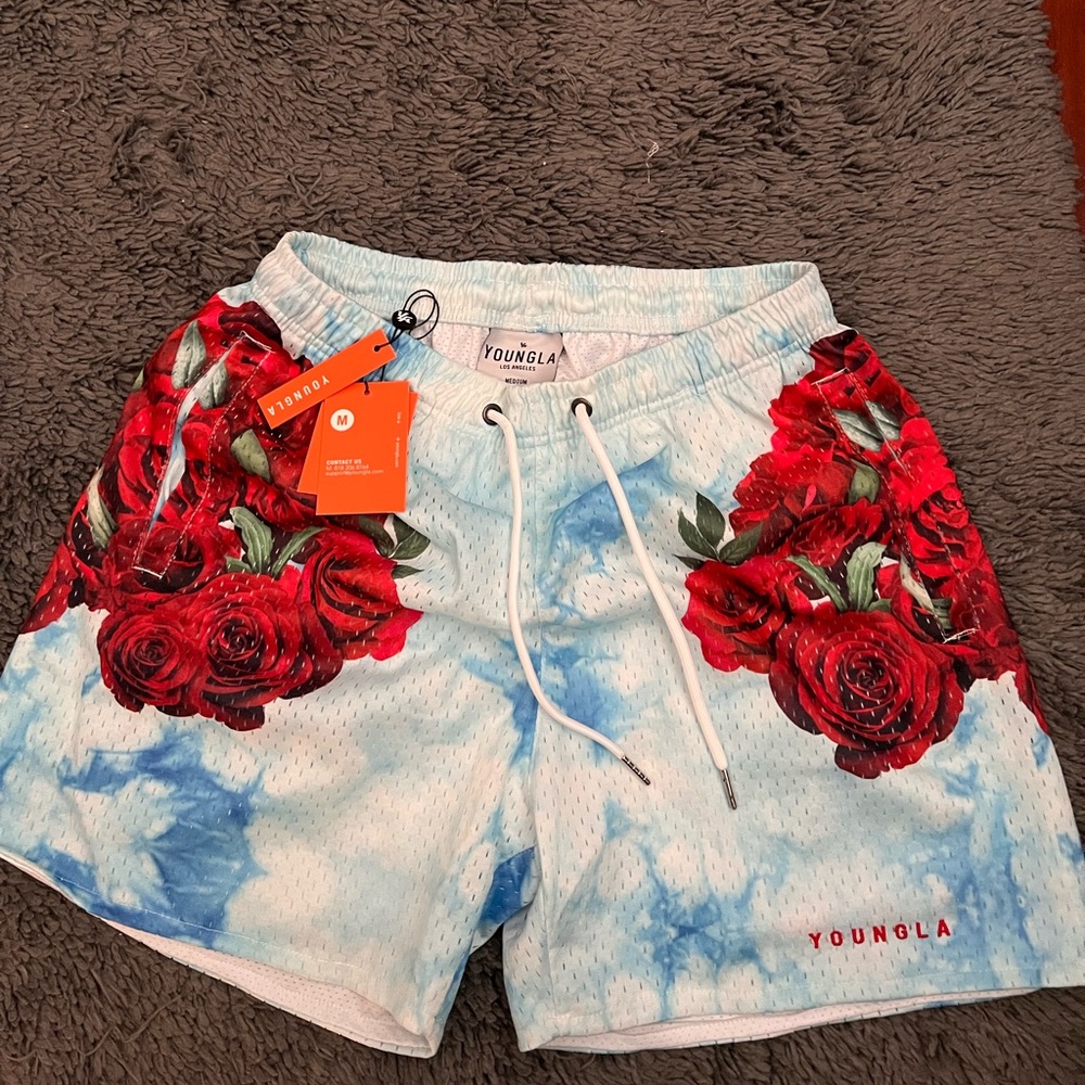 Brand new youngla block party shorts. Size medium.